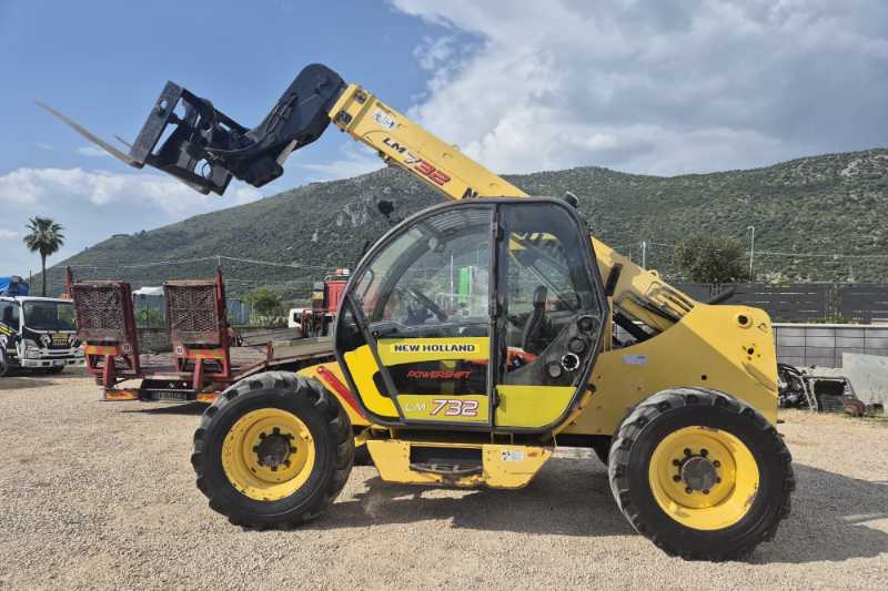 OmecoHub - Immagine NEW HOLLAND LM732